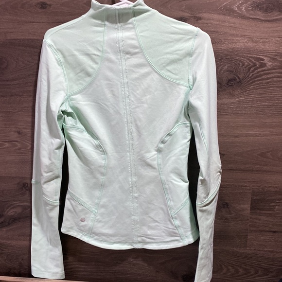 Lululemon jacket - Picture 2 of 5